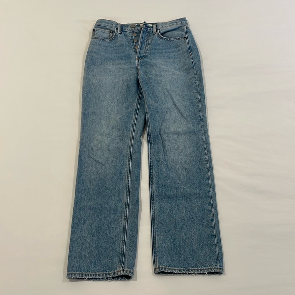 Aritzia Denim Forum Straight Leg Light Wash Jeans